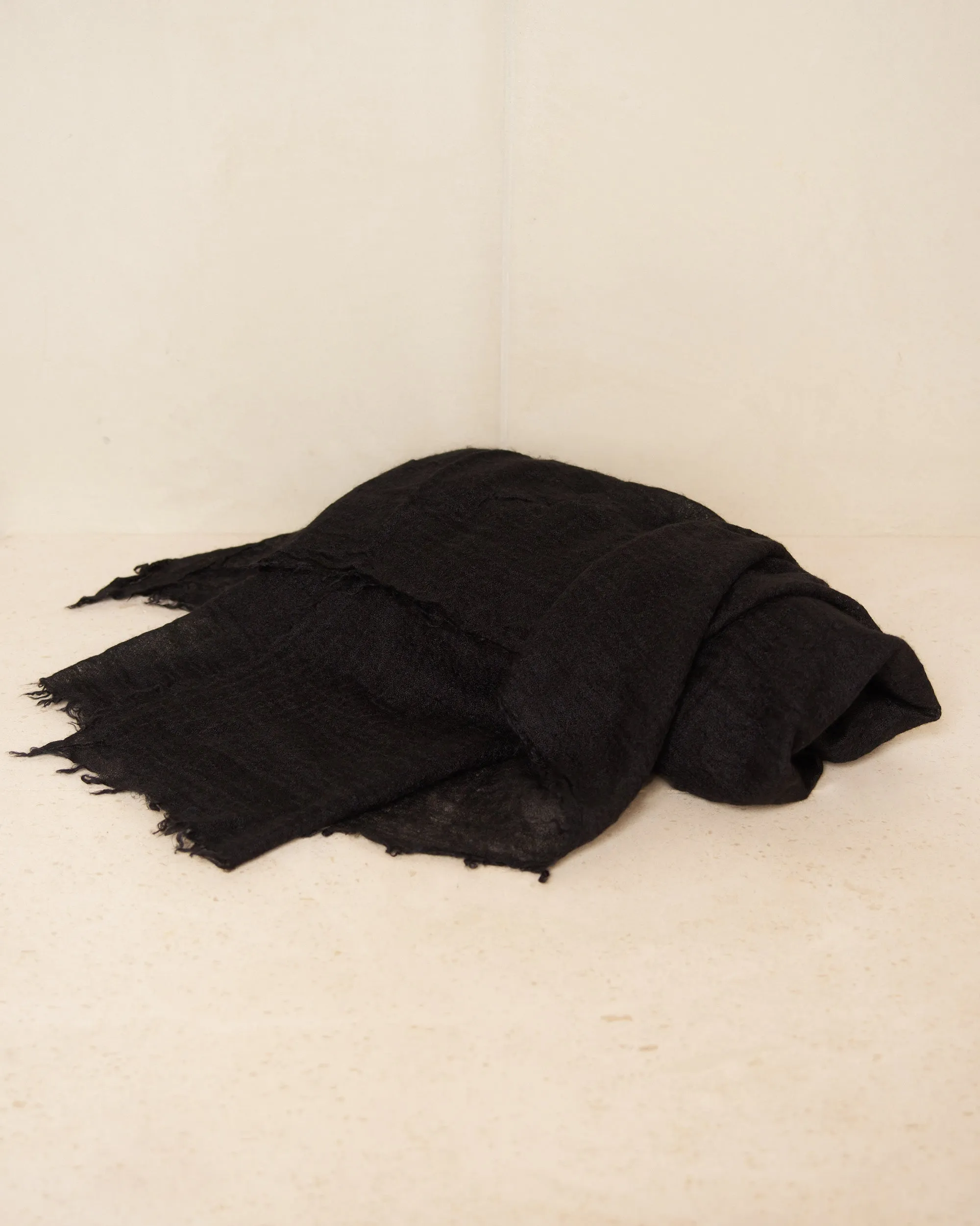 Black Follo Pashmina Scarf