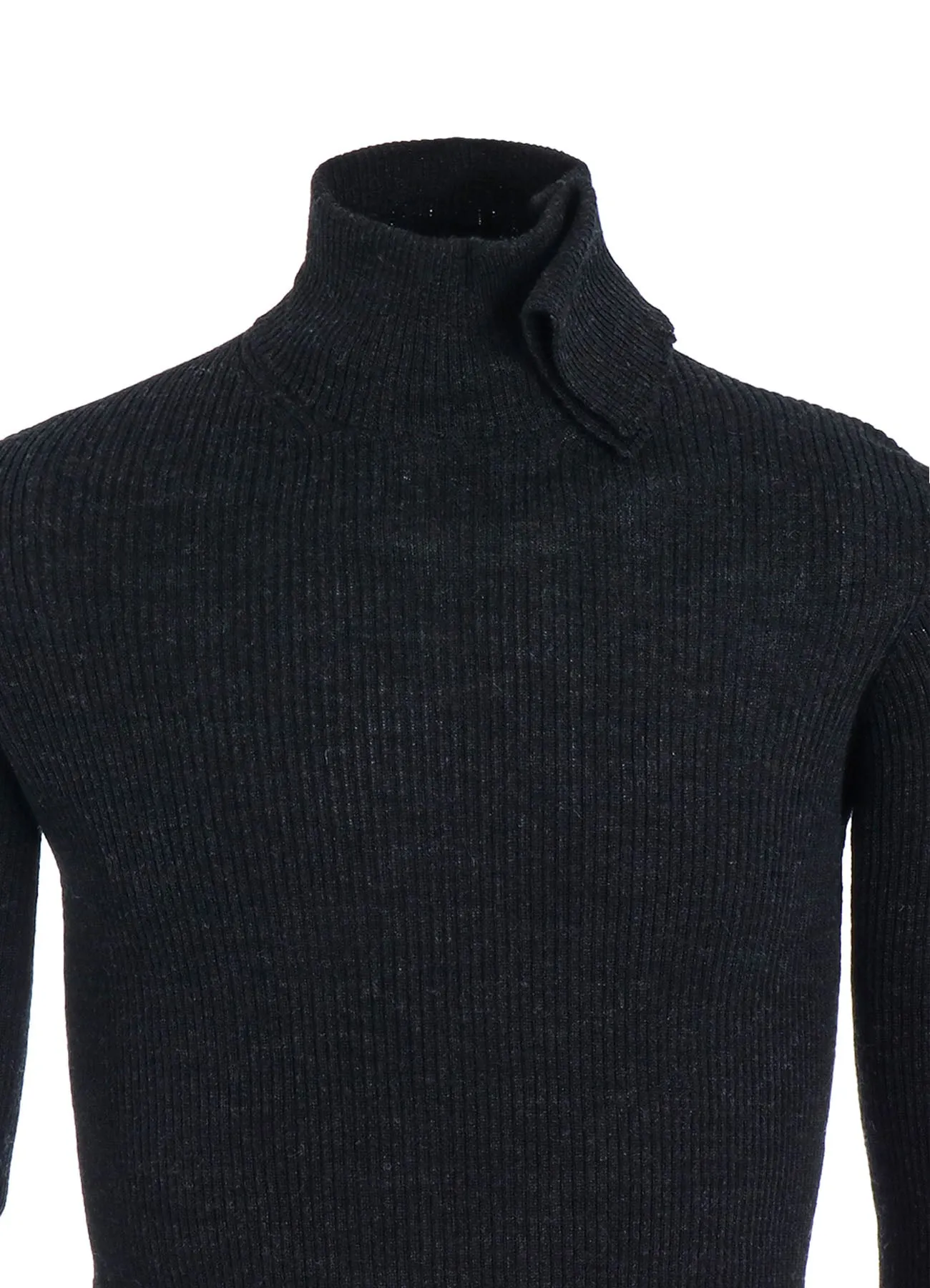 HIGH NECK RIBBED PULLOVER