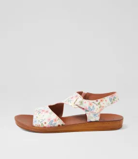 I LOVE BILLY Kandre White Flowers Sandals