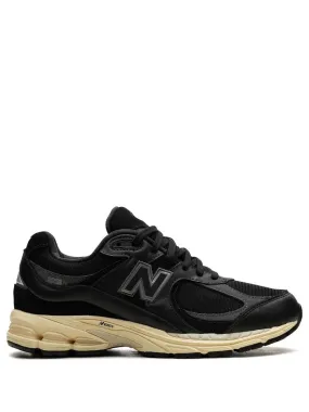 New Balance    New Balance M2002 R Sneakers