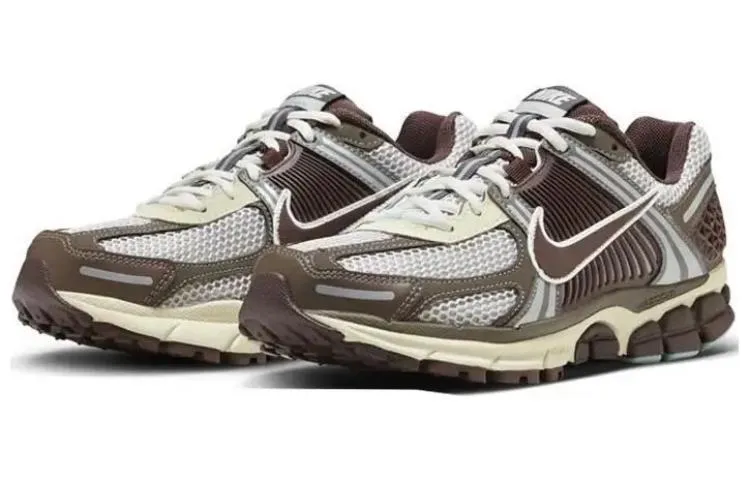 Nike Air Zoom Vomero 5 Earth Fossil Brown