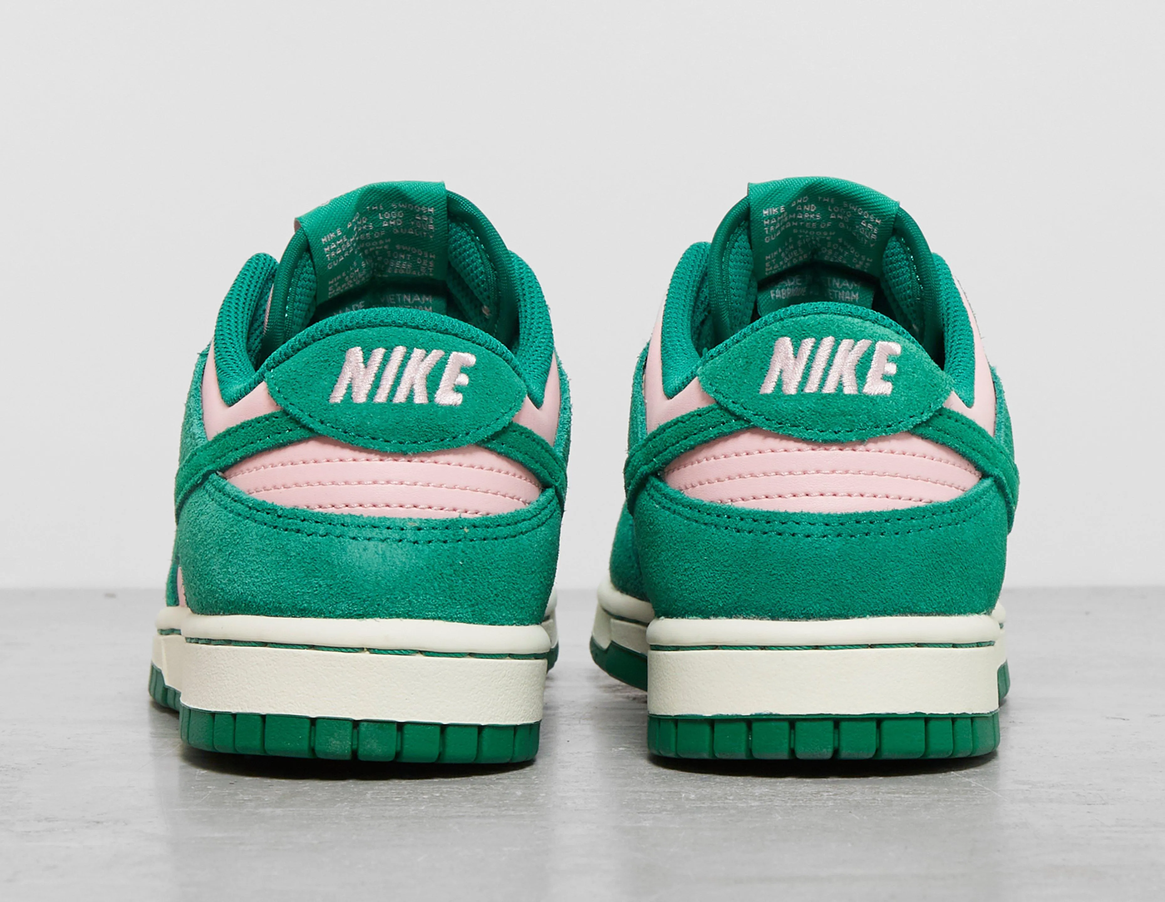 Nike Dunk Low Women's