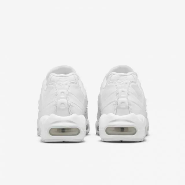 Nike wmns air max 95 next nature triple white