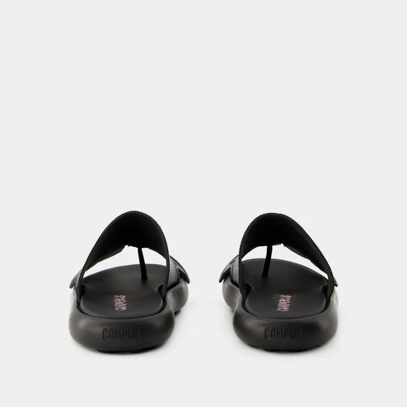 Pelotas Flota Sandals - Camper - Leather - Black