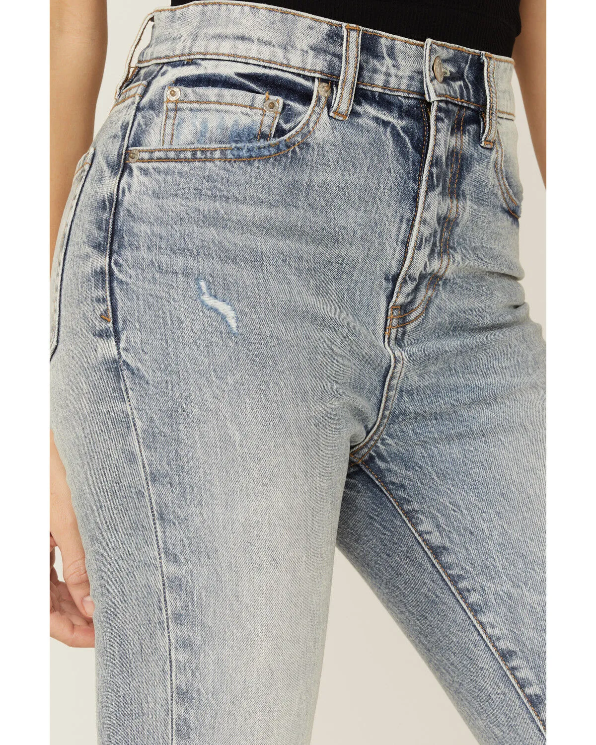 Product Name:  Daze Women's Acid Wash Go-Getter Flare Jeans