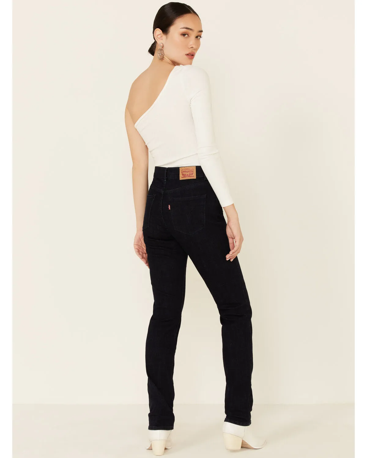 Product Name:  Levi’s Women's Classic Straight Fit Jeans