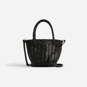 Small open-weave bag in leather