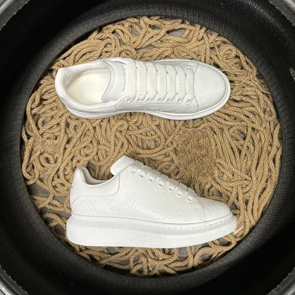 Sneakers White Engraved Style 2024