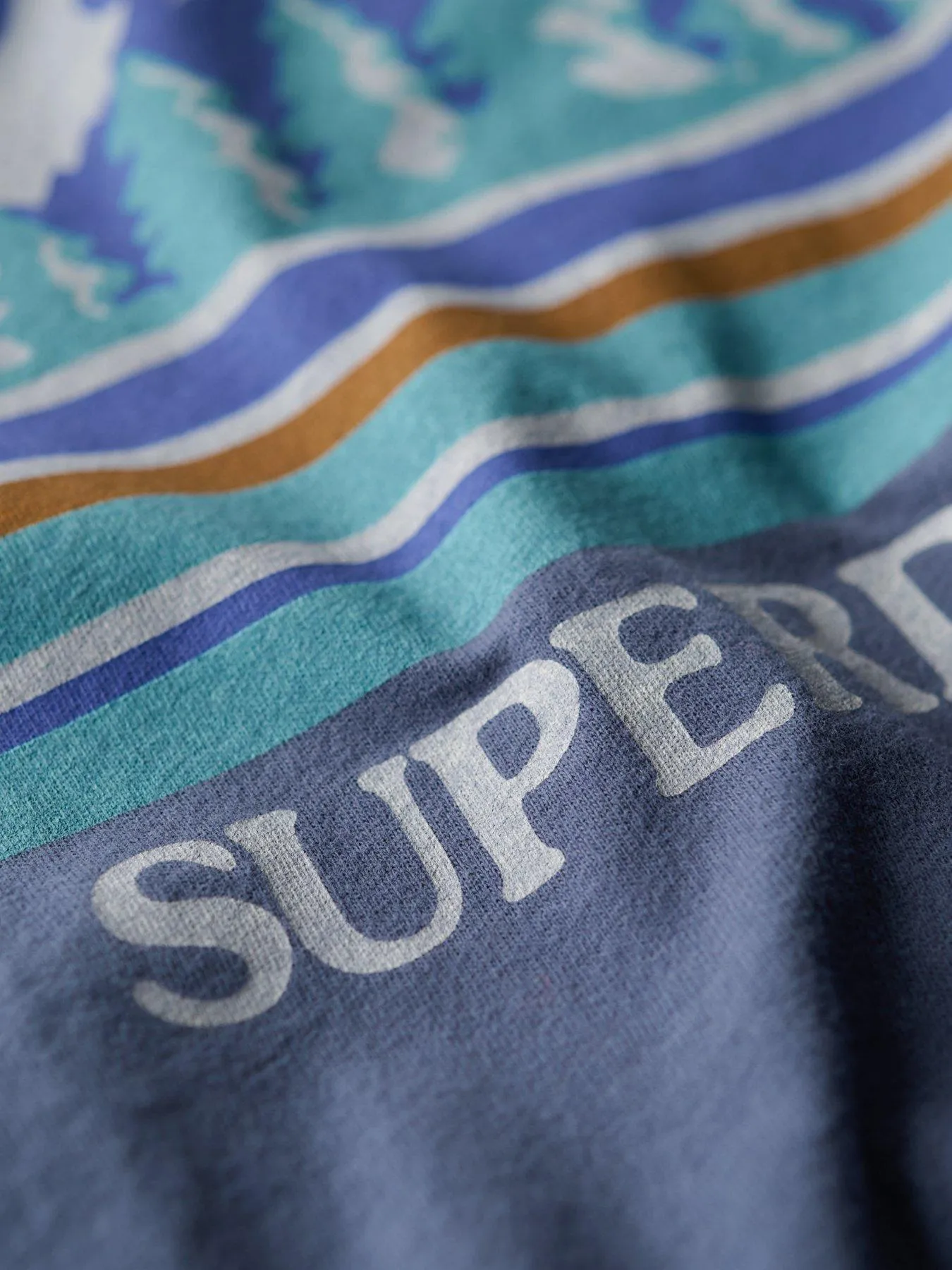 Superdry Outdoor Graphic Regular Fit T-shirt - Light Blue