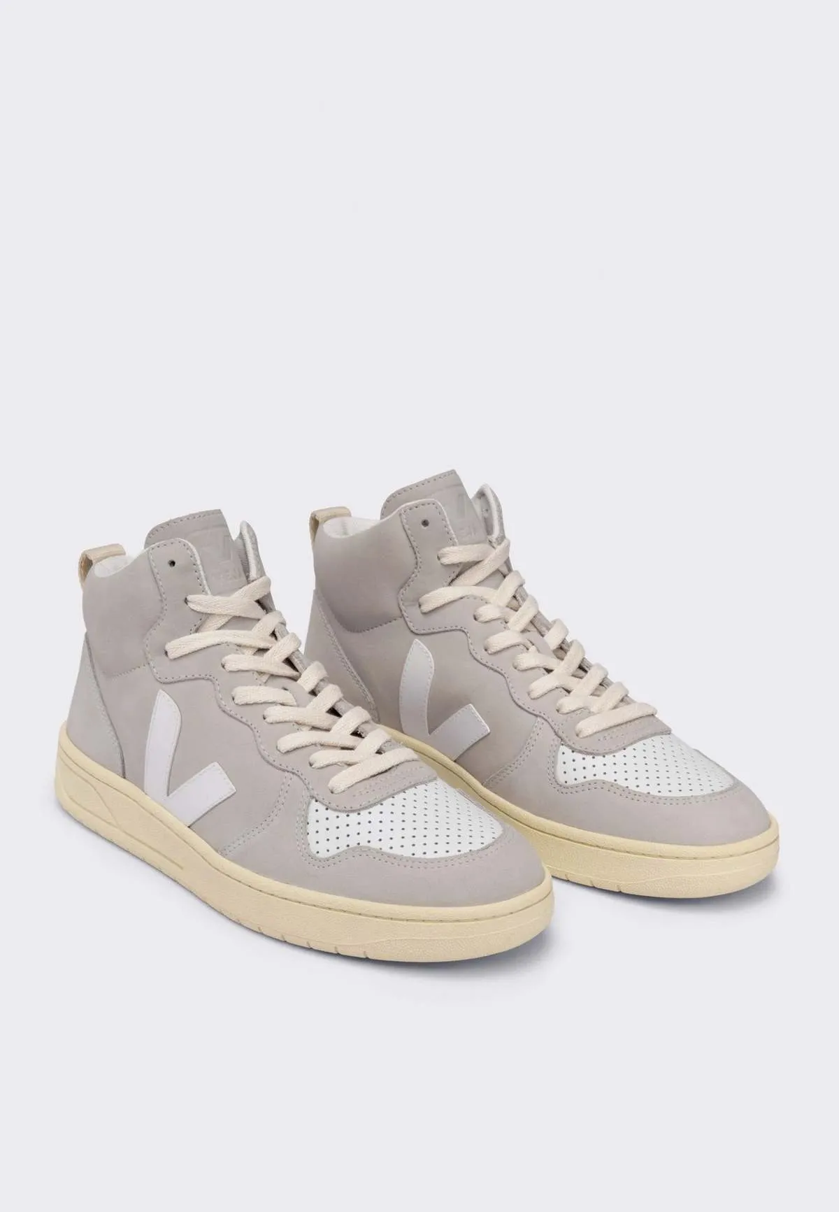 V15 Nubuck Sneakers - Natural/White