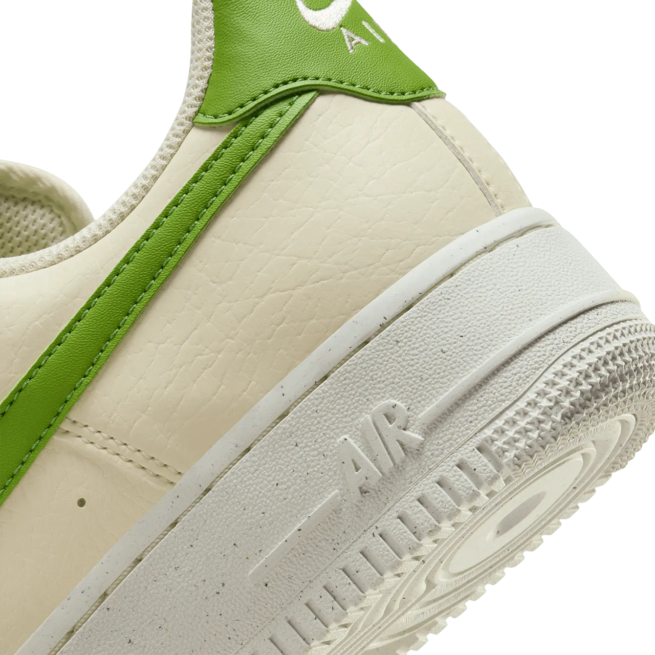 Wmns Nike Air Force 1 '07 Next Nature 'Chlorophyll'