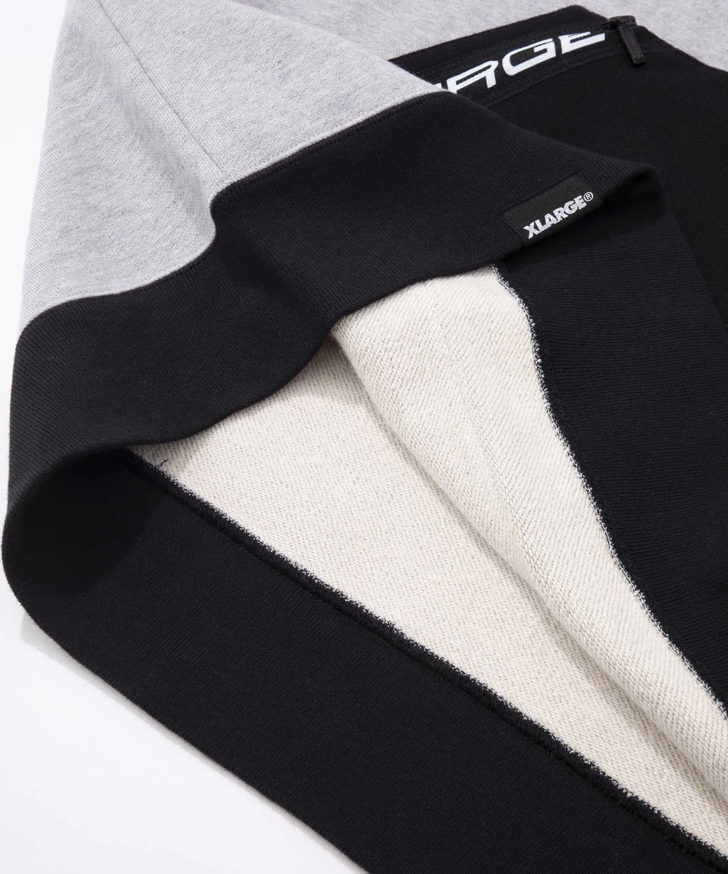 ZIPPED POCKET PULLOVER MOCKNECK SWEAT